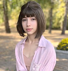Alina Cherkasy 1613576