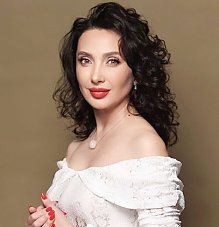 Halyna Ternopil 1903625