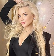 Yuliya Kyiv 1905064